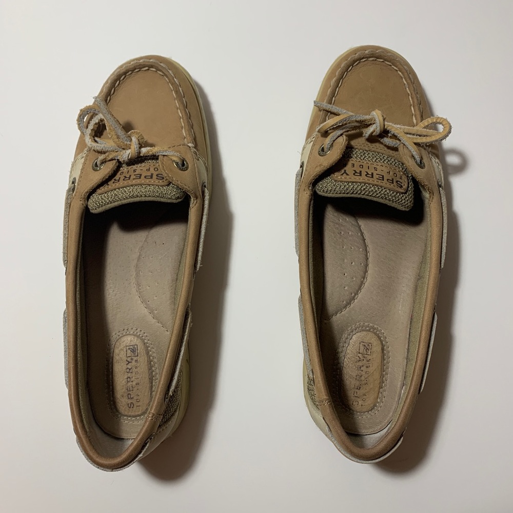 Sperry Top-Sider loafers in tan color